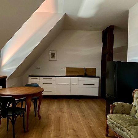 Sonnenhof 1737 - Ferienzimmer & Apartments Barbelroth Eksteriør bilde