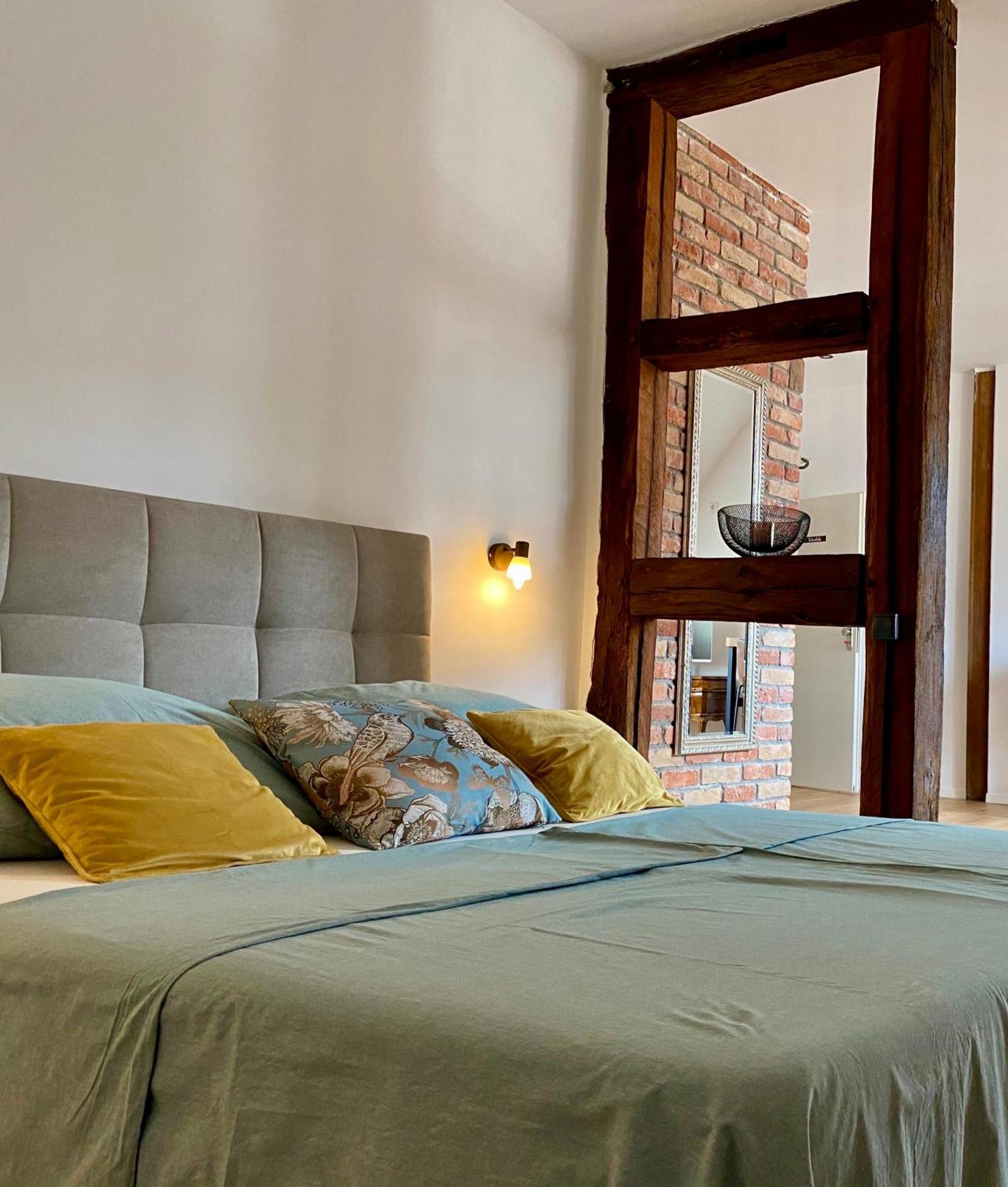 Sonnenhof 1737 - Ferienzimmer & Apartments Barbelroth Eksteriør bilde
