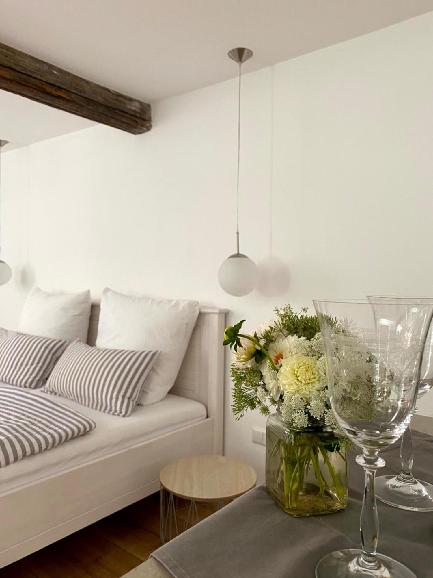 Sonnenhof 1737 - Ferienzimmer & Apartments Barbelroth Eksteriør bilde